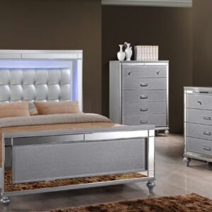 Valentino Silver Lighted/Mirrored Bedroom Set Valentino Silver Lighted/Mirrored Bedroom Set